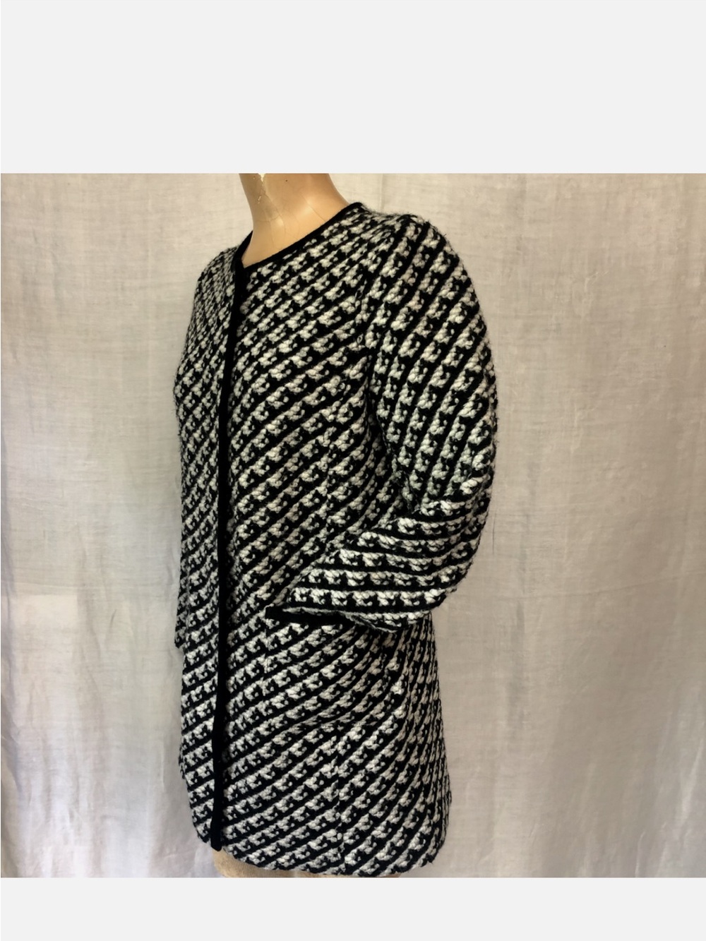 Talbots Black & White Textured Collarless Knit Blazer